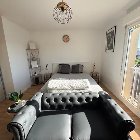 Apartment Nature Et Design Courcouronnes